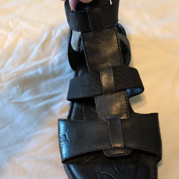 Born Black Leather Sandals - Picture 5 of 8